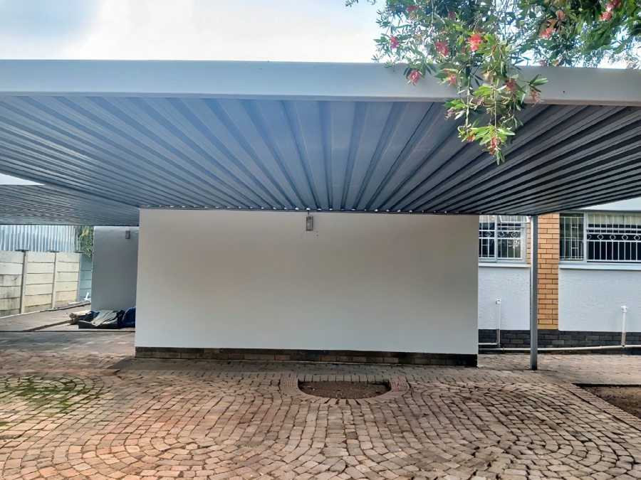 5 Bedroom Property for Sale in Universitas Ridge Free State